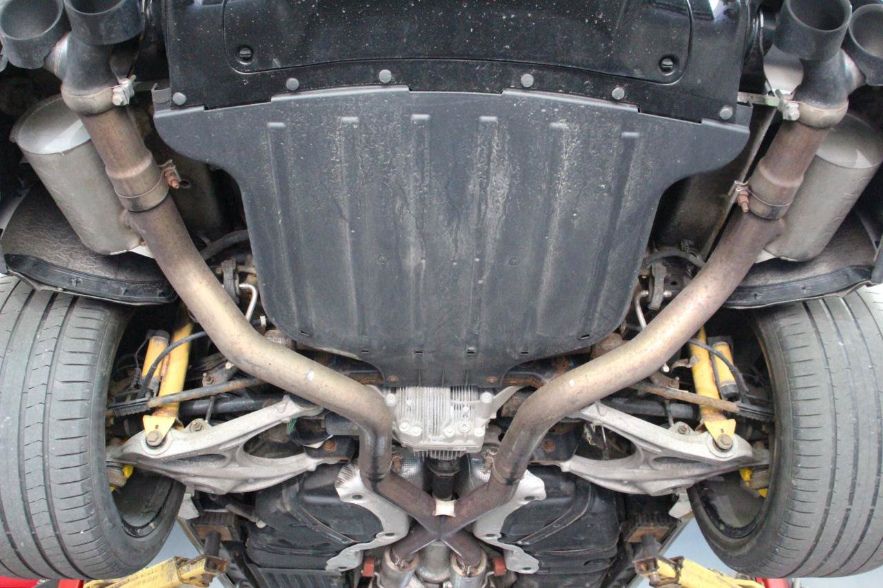 Used 2018 Jeep Grand Cherokee Trackhawk AWD/4WD image 98