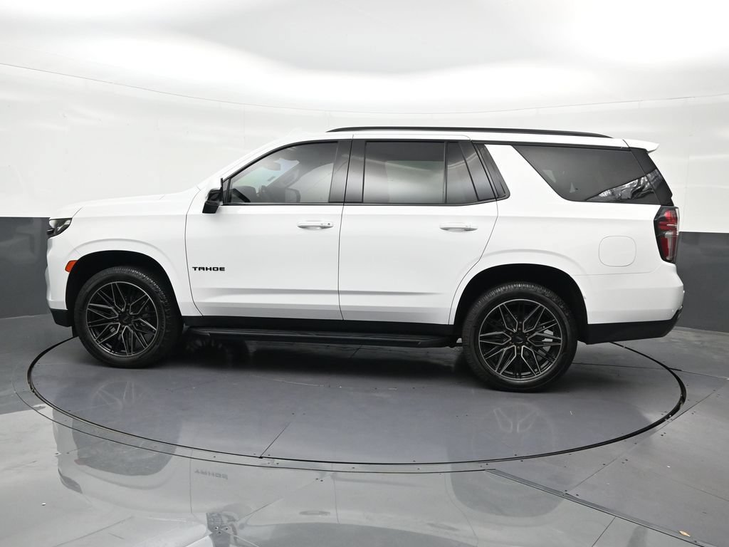 Used 2023 Chevrolet Tahoe RST w/ Luxury Package RWD image 2