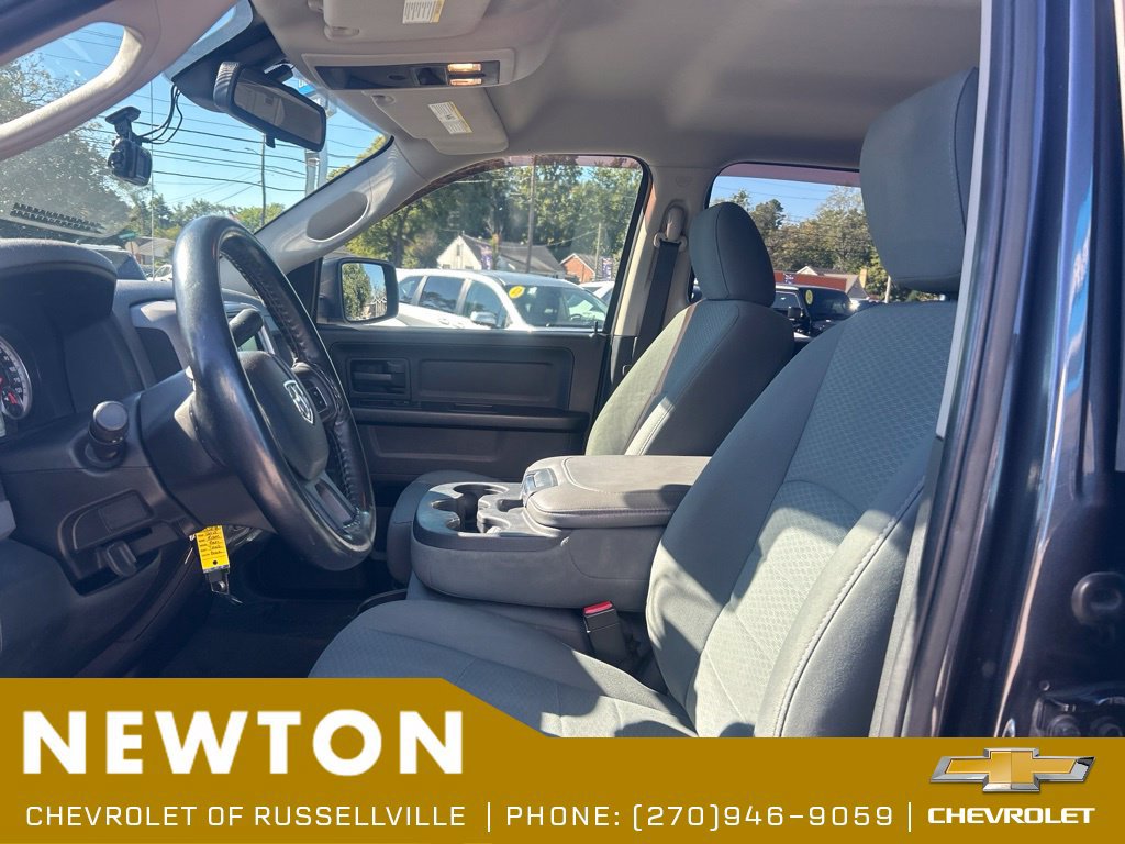 Used 2015 RAM 1500 Express AWD/4WD image 4