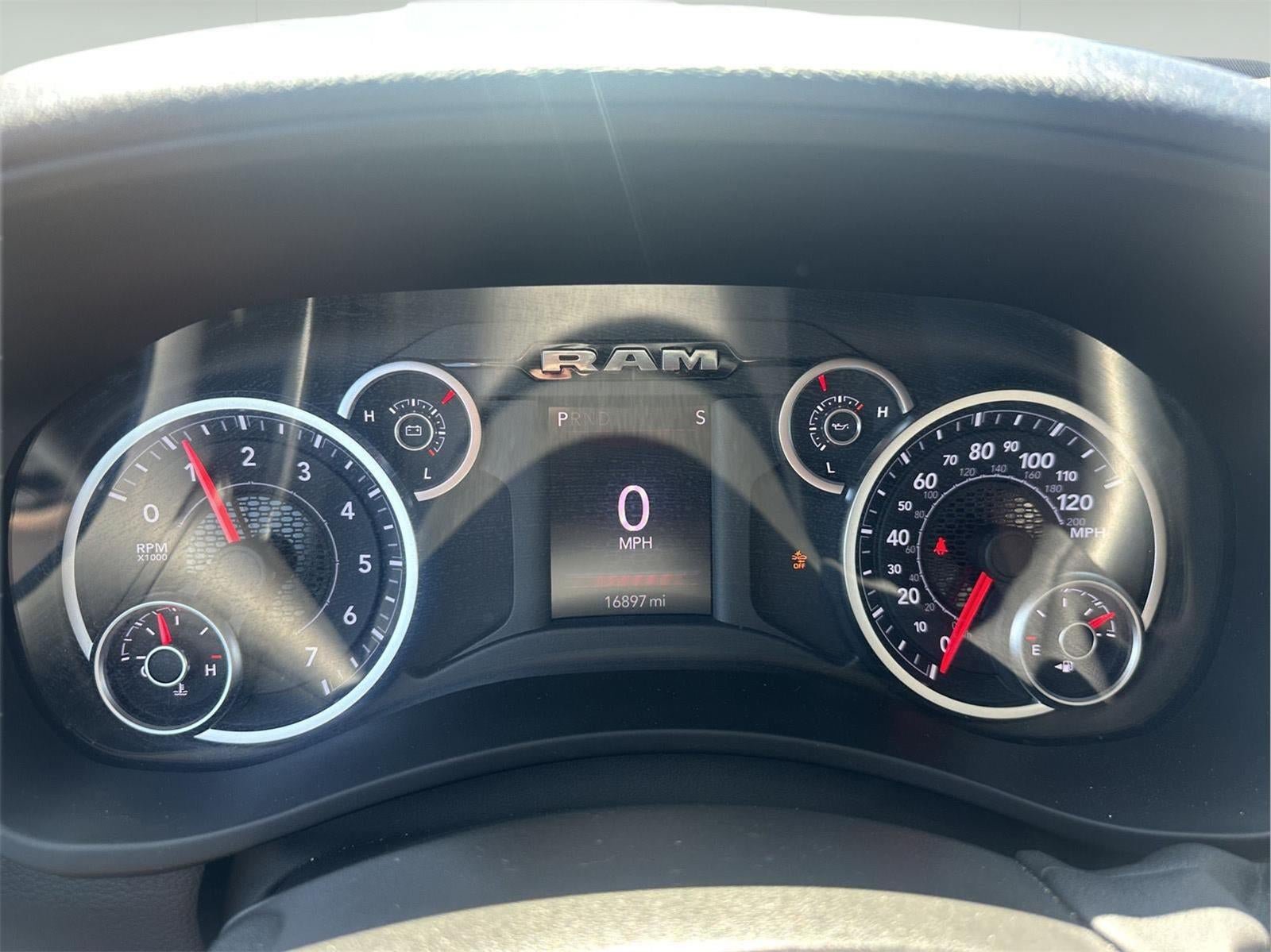 Used 2026 RAM 2500 Big Horn AWD/4WD image 21