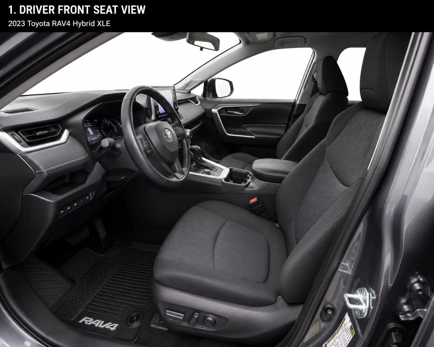 Used 2023 Toyota RAV4 XLE AWD/4WD image 9