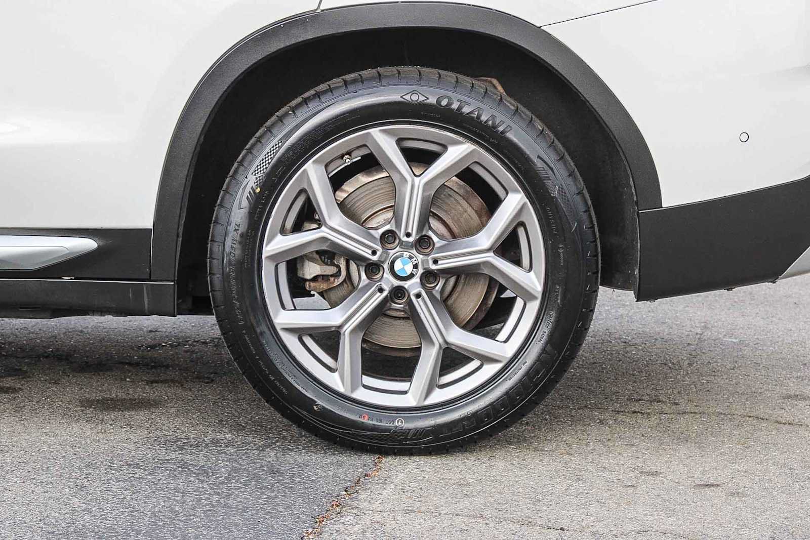 Used 2023 BMW X3 xDrive30i w/ Convenience Package w/ZPA AWD/4WD image 10
