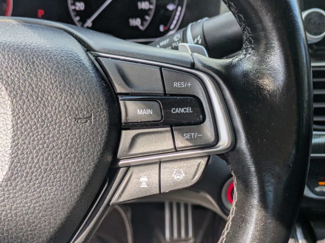 Used 2018 Honda Accord Sport image 24