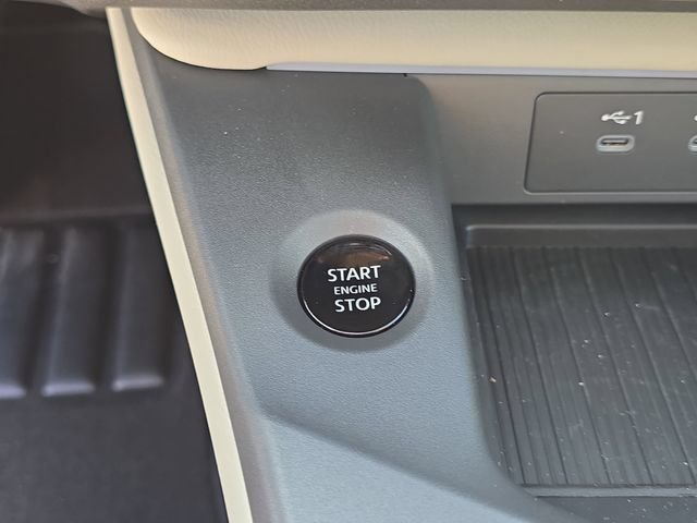 New 2026 Nissan Sentra SL w/ Floor Mat Package FWD image 27