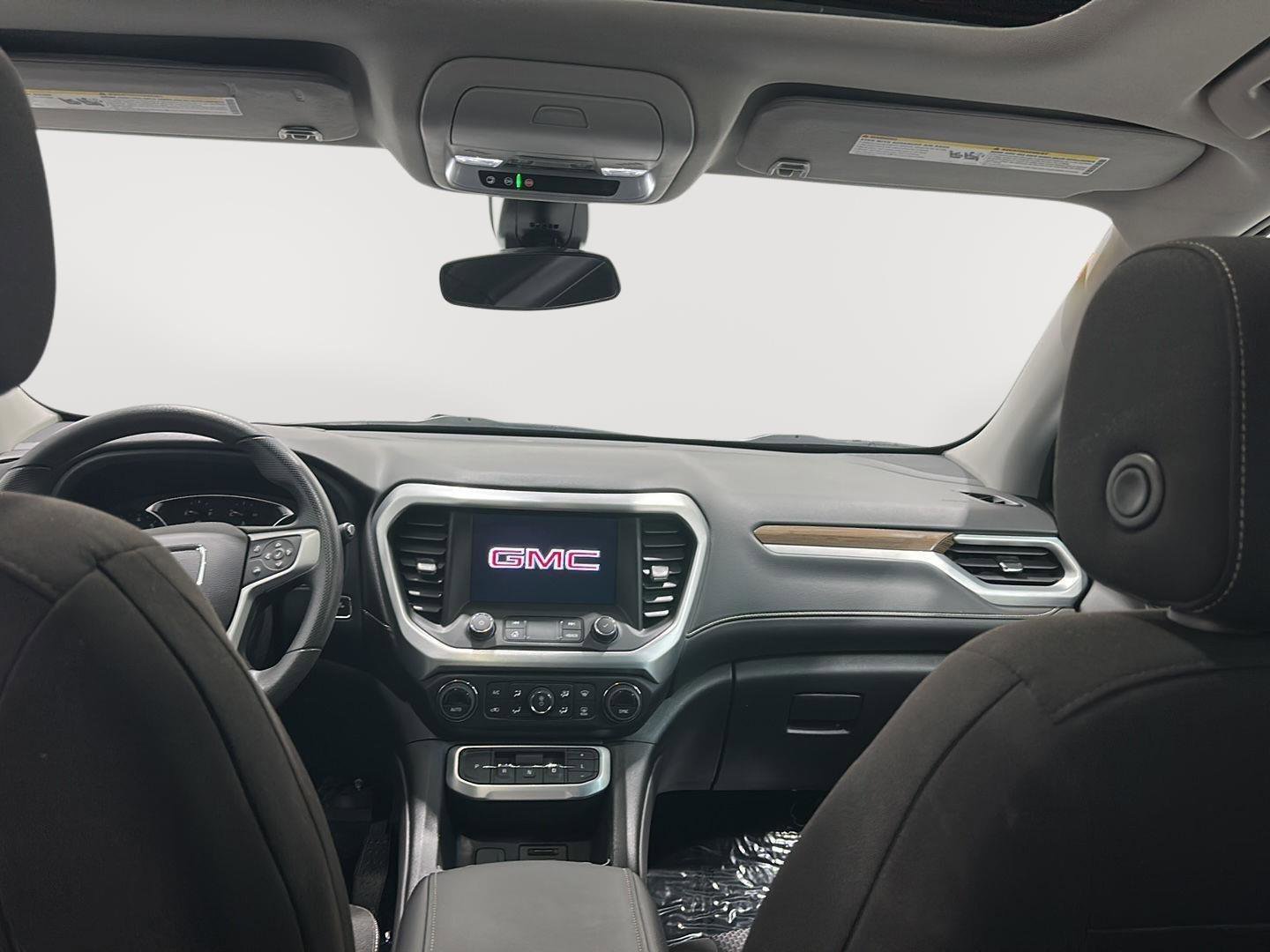 Used 2023 GMC Acadia SLE w/ Driver Convenience Package image 23