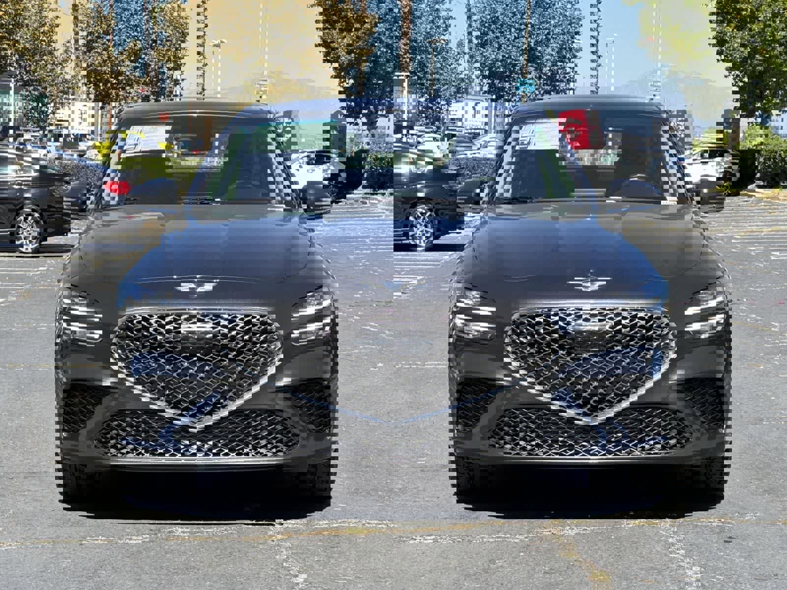 Used 2023 Genesis G70 2.0T image 2