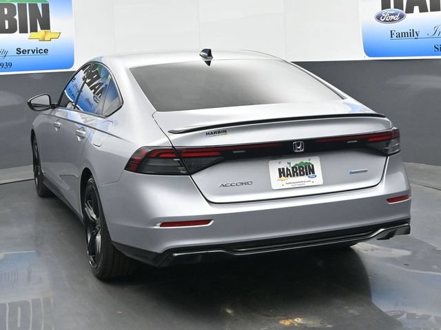 Used 2023 Honda Accord Sport image 4