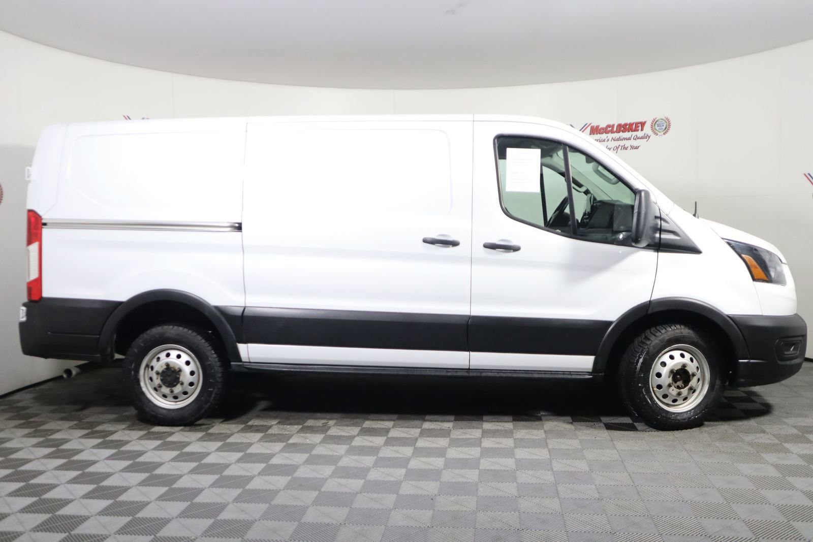 Used 2020 Ford Transit 150 Low Roof AWD image 5