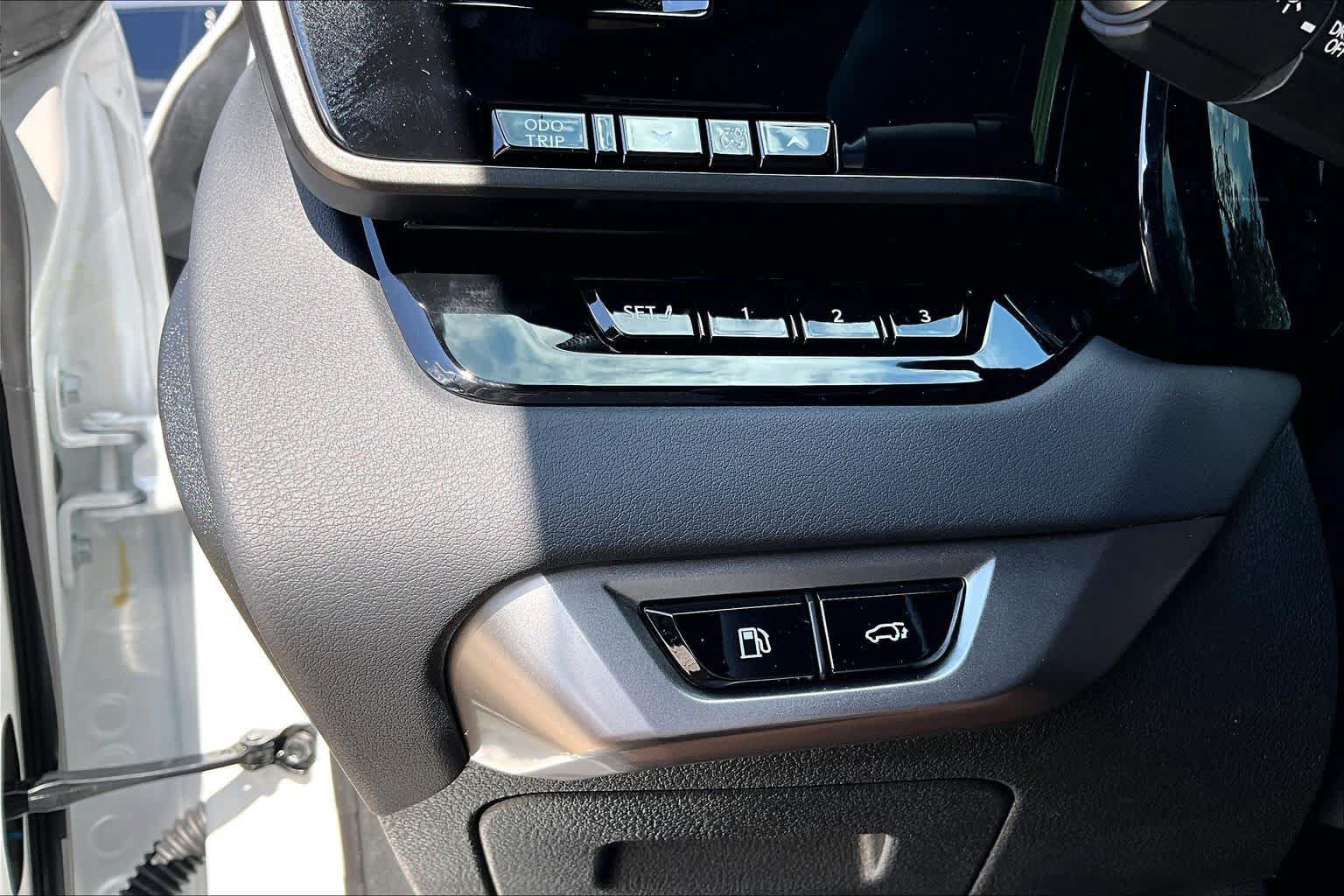 New 2026 Lexus RX 350 FWD image 14
