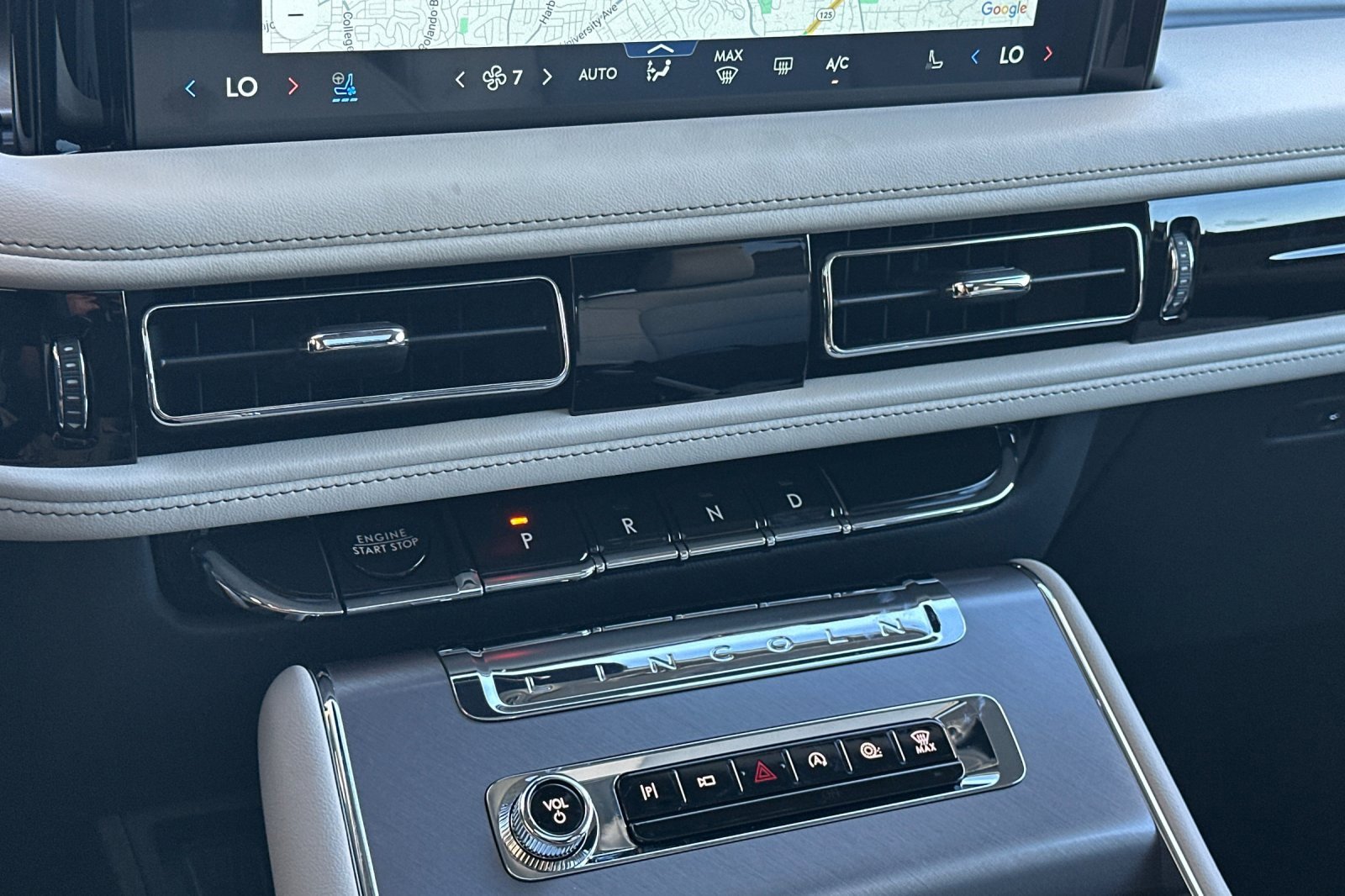 New 2025 Lincoln Aviator 2WD image 21