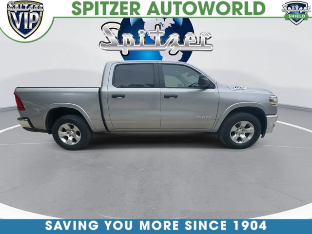 Used 2025 RAM 1500 Big Horn AWD/4WD image 11