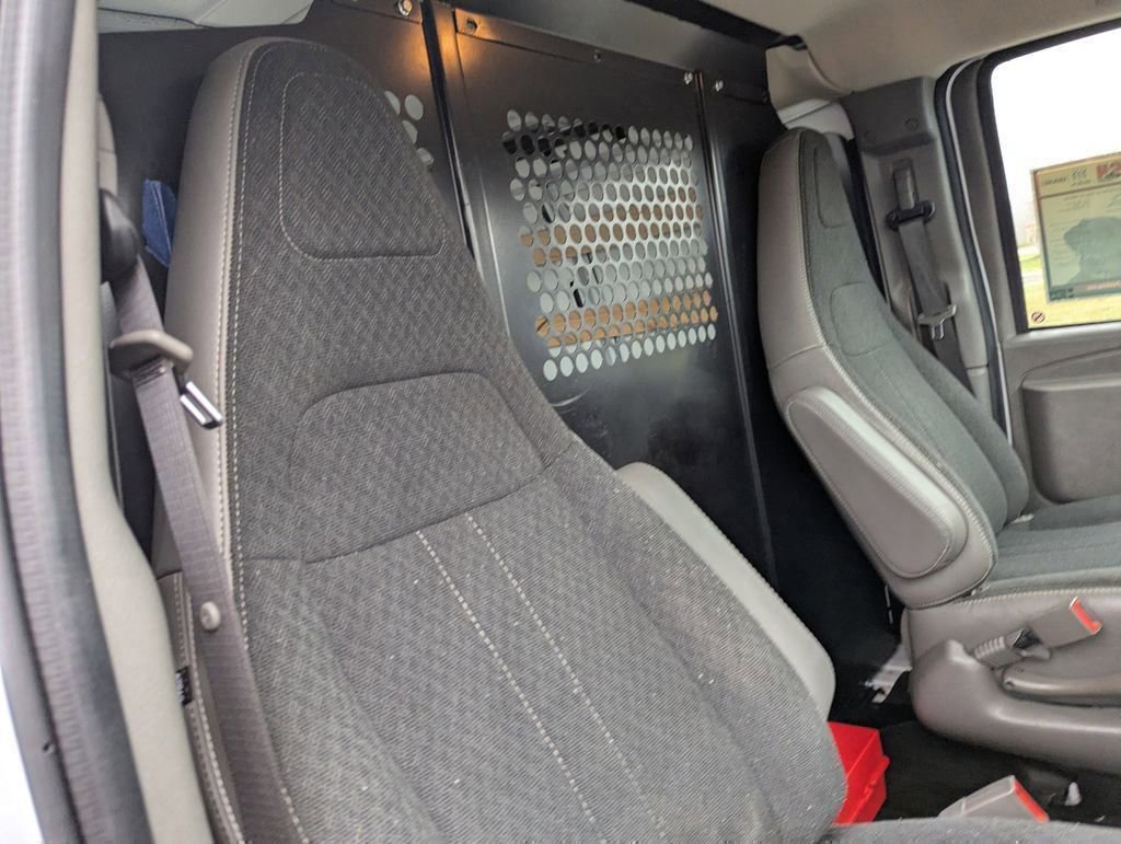 Used 2024 Chevrolet Express 2500 w/ Driver Convenience Package image 12