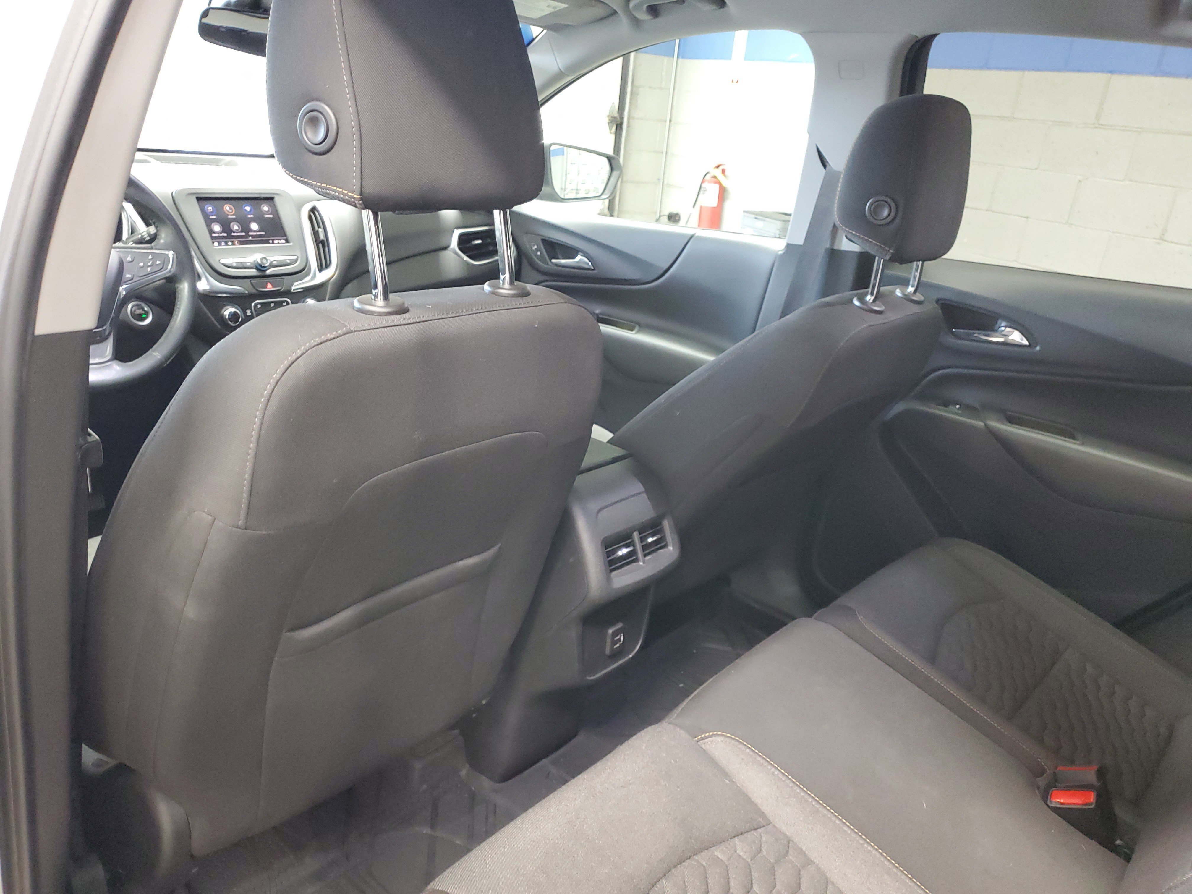 Used 2021 Chevrolet Equinox LT FWD image 12
