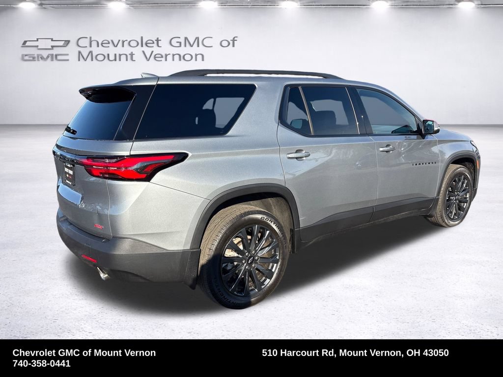 Used 2024 Chevrolet Traverse RS w/ LPO, Floor Liner Package AWD/4WD image 13