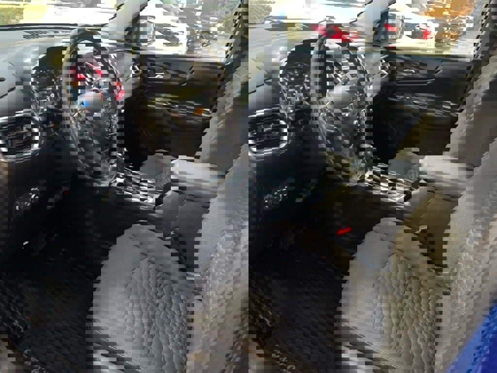 Used 2020 Chevrolet Equinox LT image 8