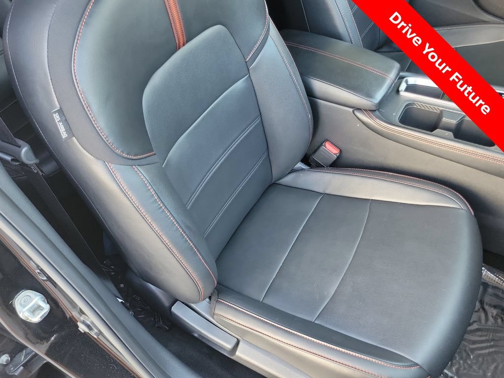 Certified 2025 Nissan Sentra SR w/ SR Premium Package FWD image 21