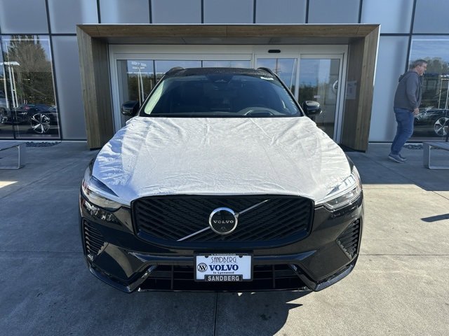 New 2026 Volvo XC60 B5 Ultra w/ Protection Package Premier image 3