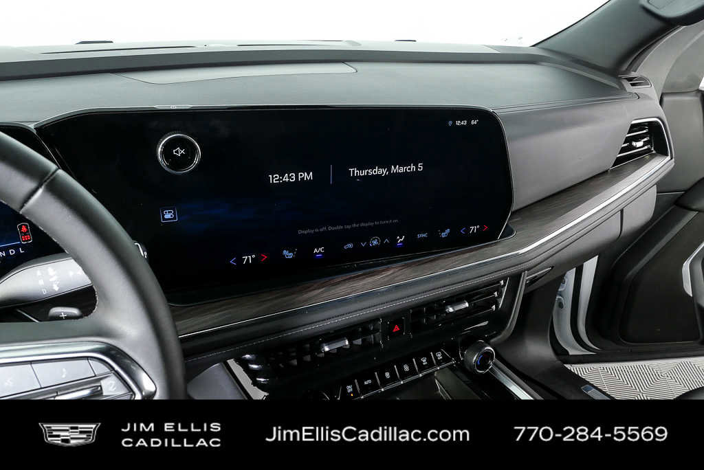 Used 2025 Chevrolet Tahoe LT AWD/4WD image 12