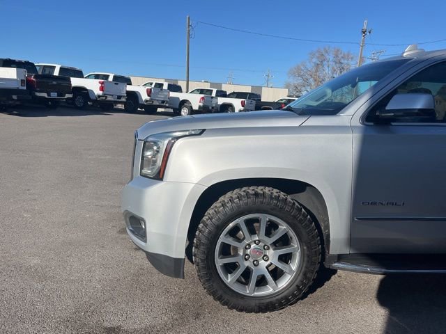 Used 2019 GMC Yukon XL Denali AWD/4WD image 5