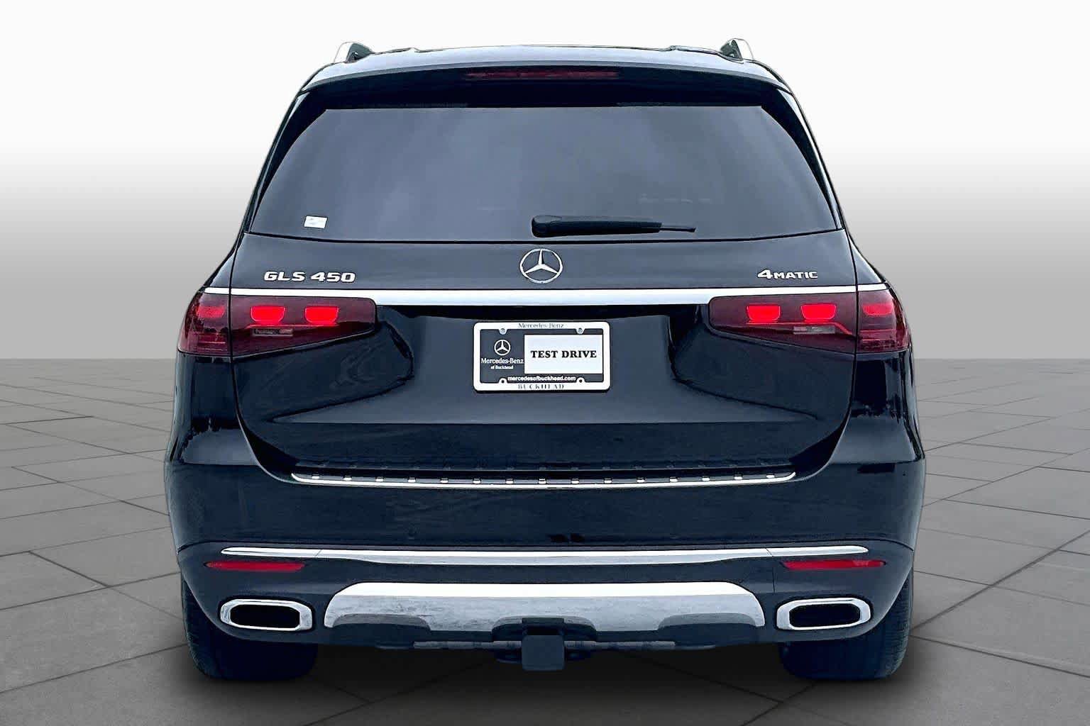 Used 2026 Mercedes-Benz GLS 450 4MATIC image 5