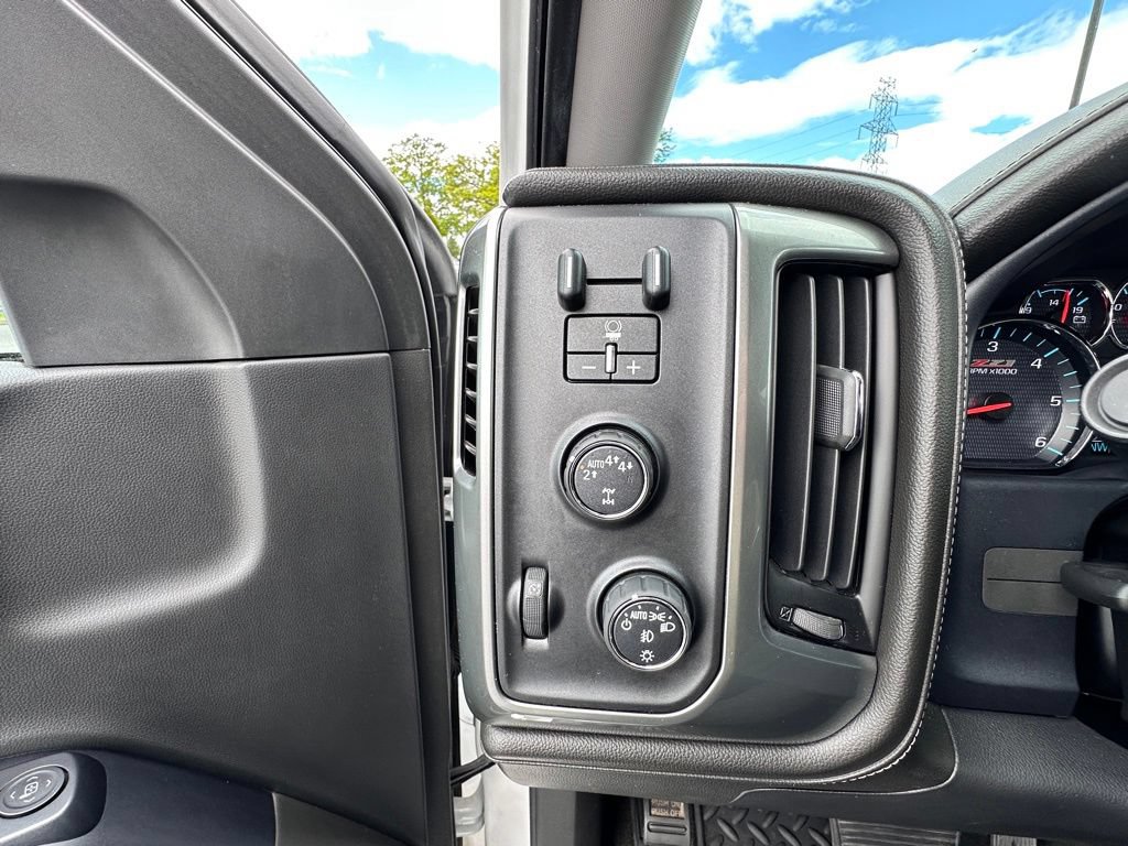 Certified 2017 Chevrolet Silverado 1500 LTZ Z71 w/ LTZ Plus Package AWD/4WD image 36