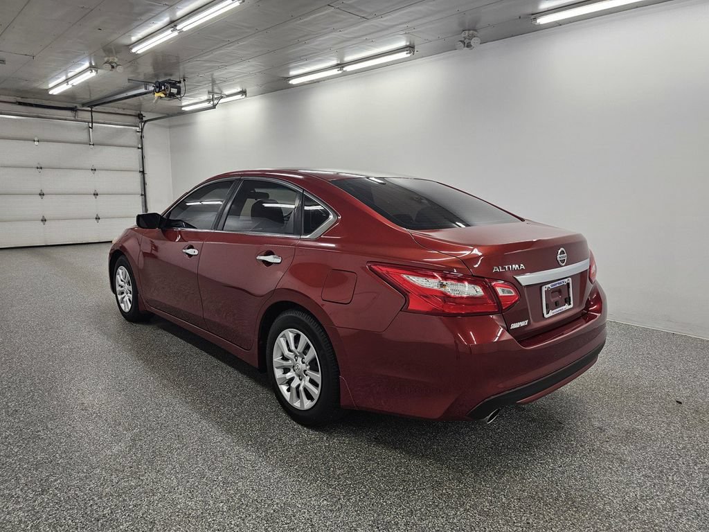 Used 2016 Nissan Altima 2.5 S w/ Power Driver Seat Package FWD image 6