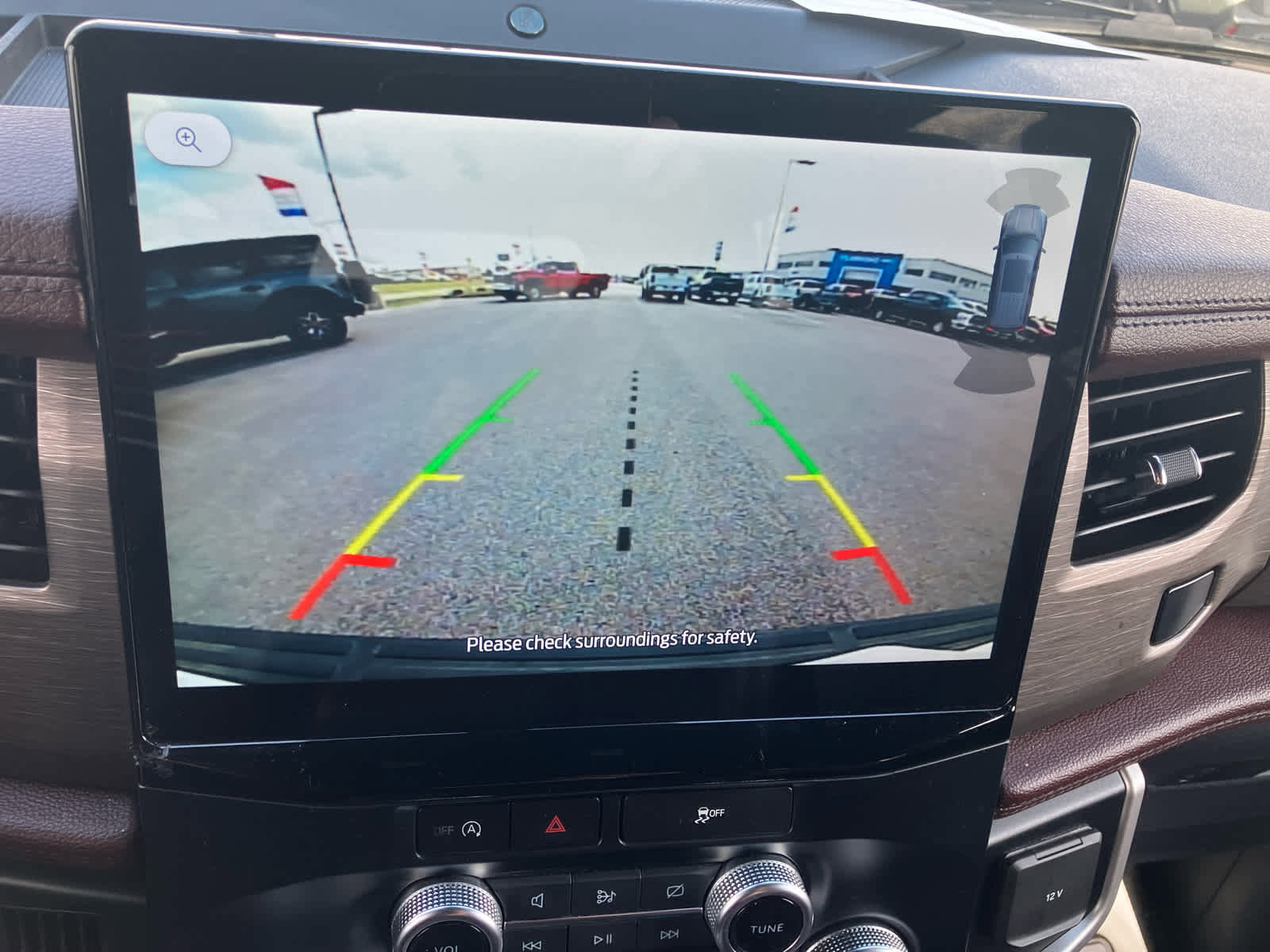 Used 2024 Ford Expedition Max Limited image 23