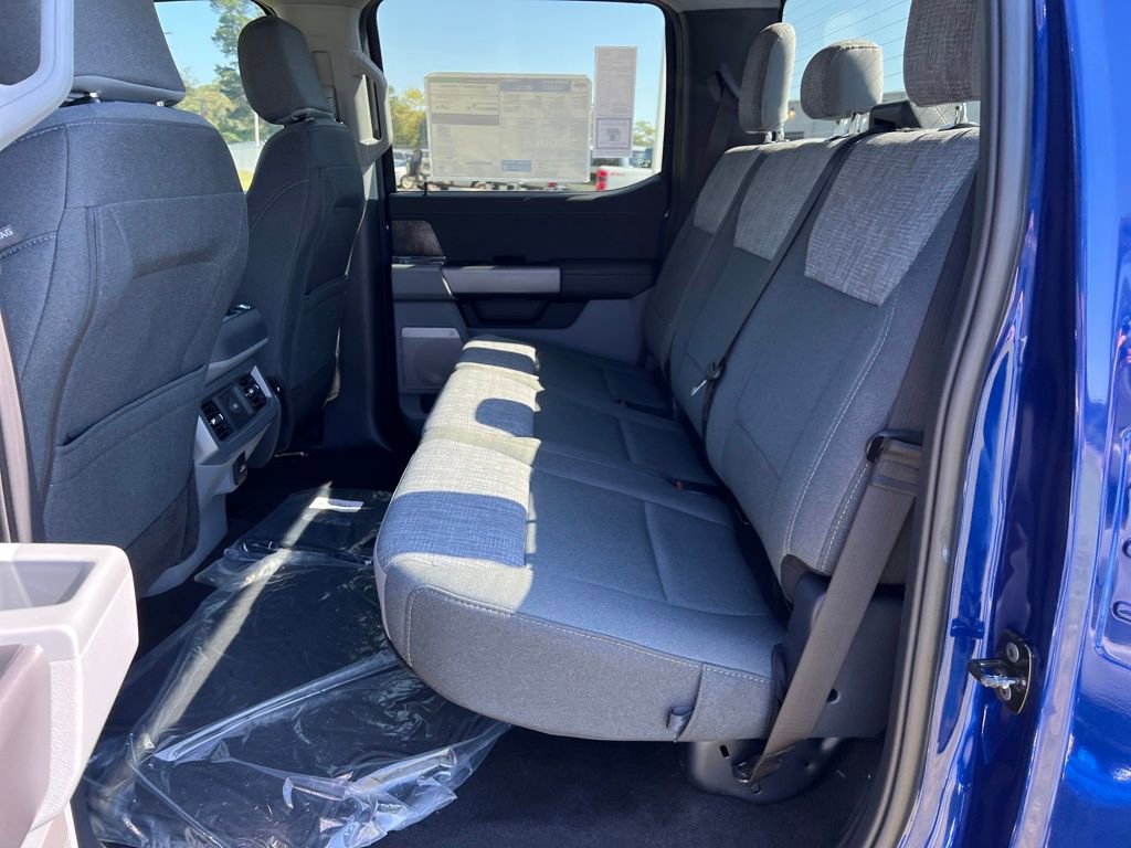 New 2026 Ford F250 XLT w/ XLT Premium Package image 38