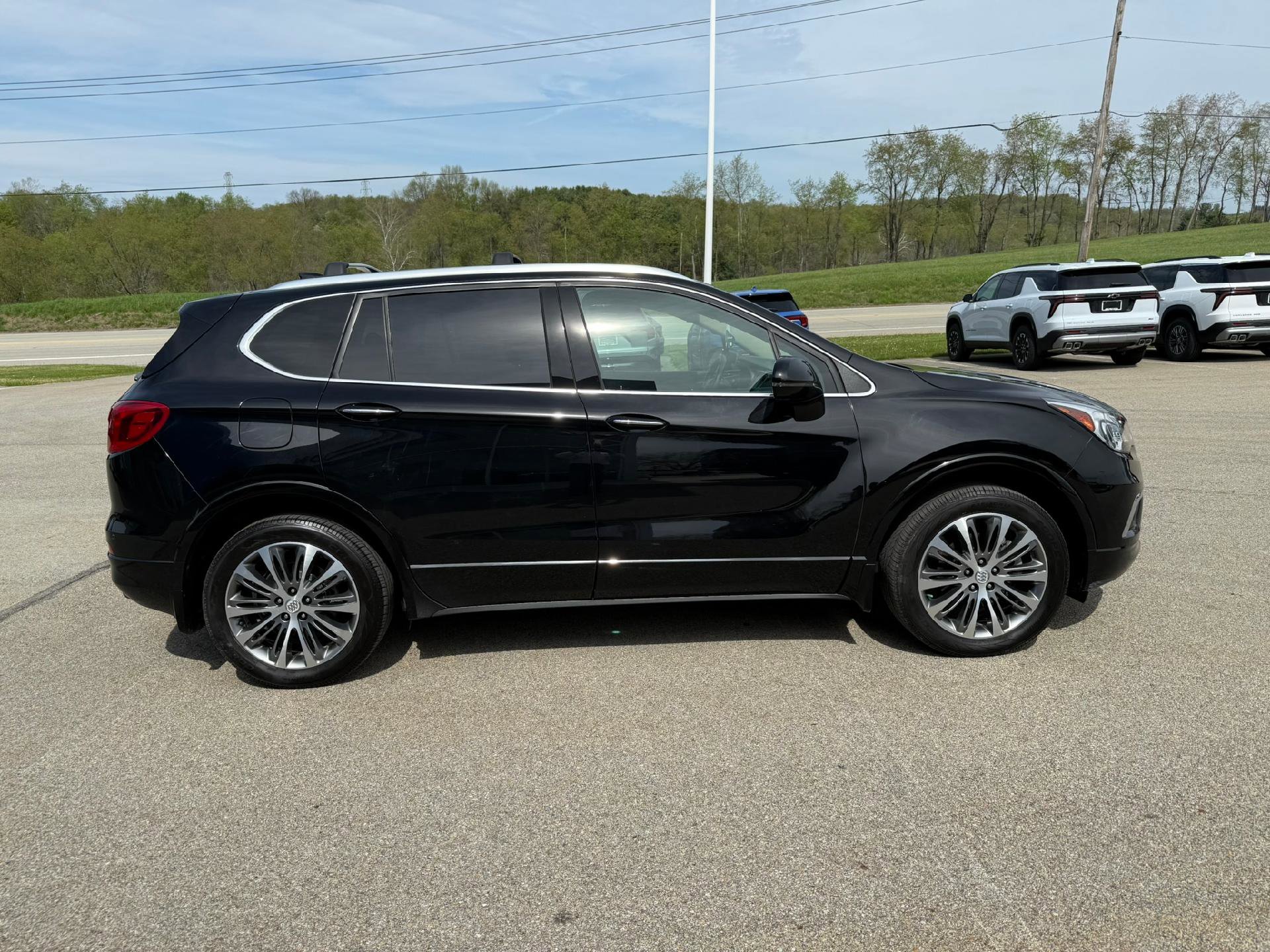 Certified 2018 Buick Envision Premium w/ LPO, Hit The Road Package AWD/4WD image 6