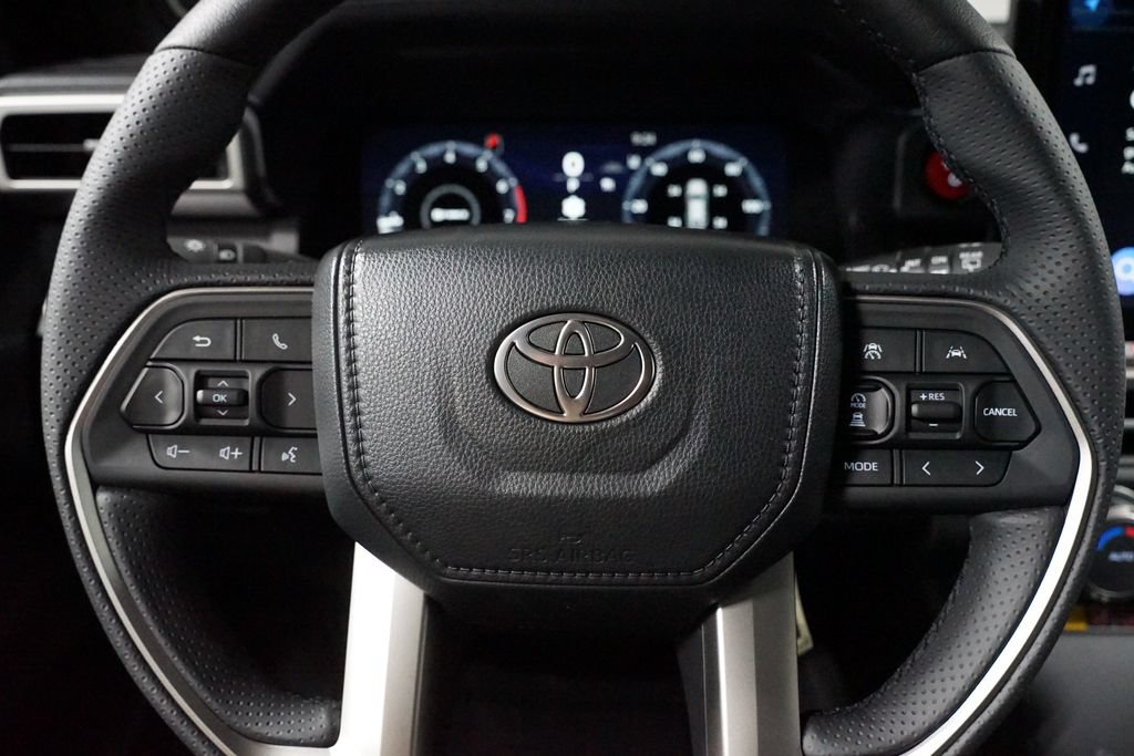 New 2026 Toyota 4Runner TRD Off-Road Premium AWD/4WD image 13