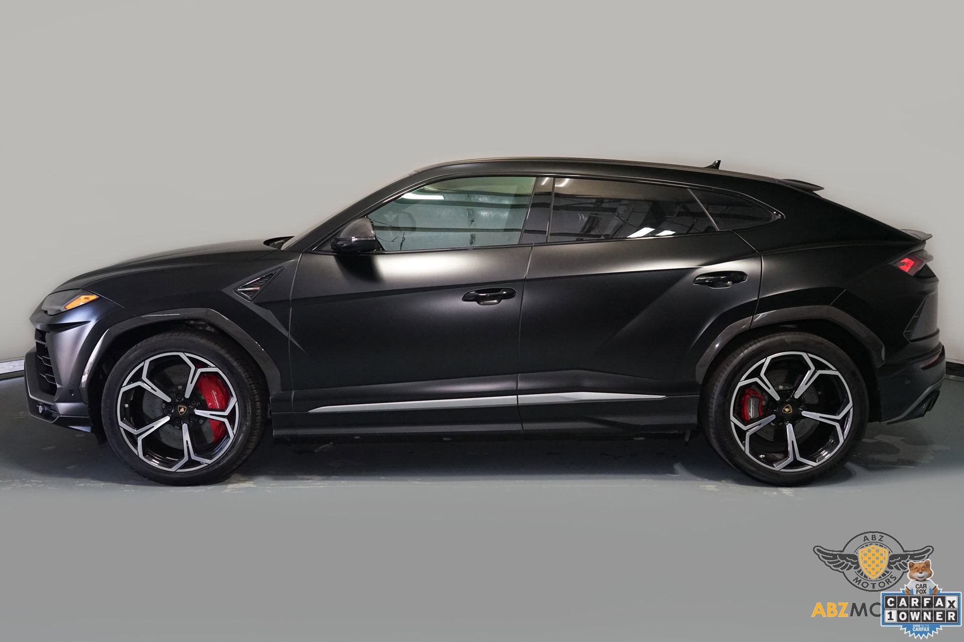 Used 2021 Lamborghini Urus image 5