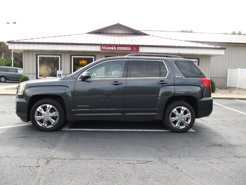 Used 2017 GMC Terrain SLE w/ Convenience Package image 2