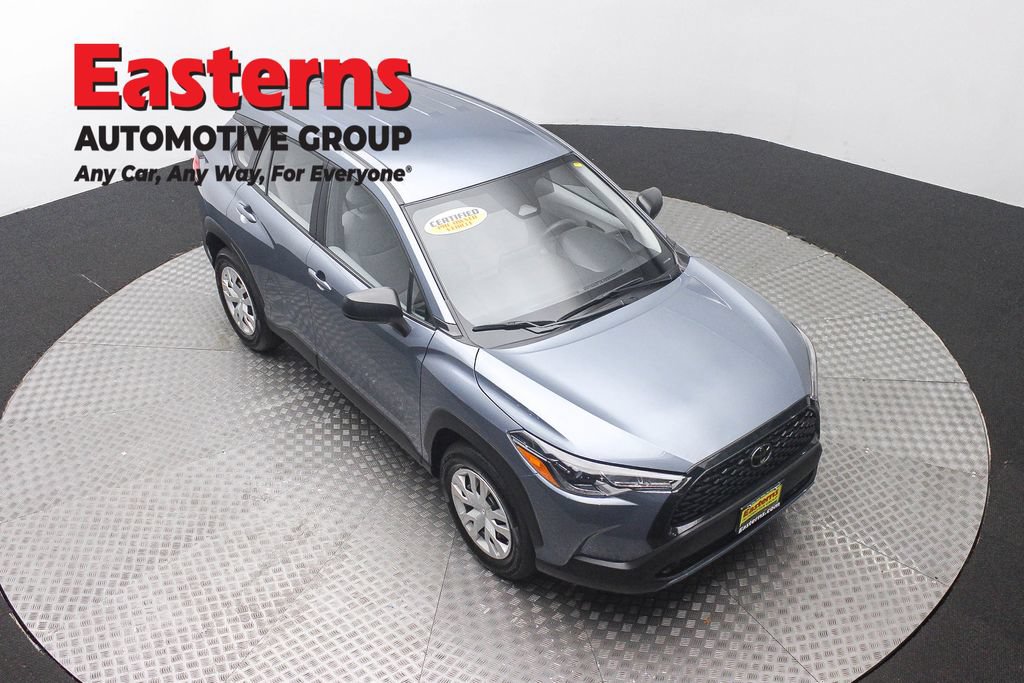 Used 2025 Toyota Corolla Cross L FWD image 5