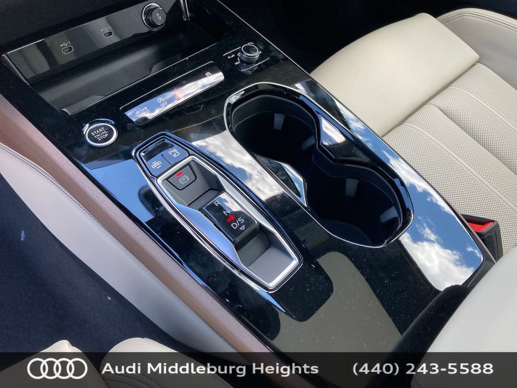 Used 2025 Audi A5 2.0T Prestige w/ 19" Wheel Package image 17