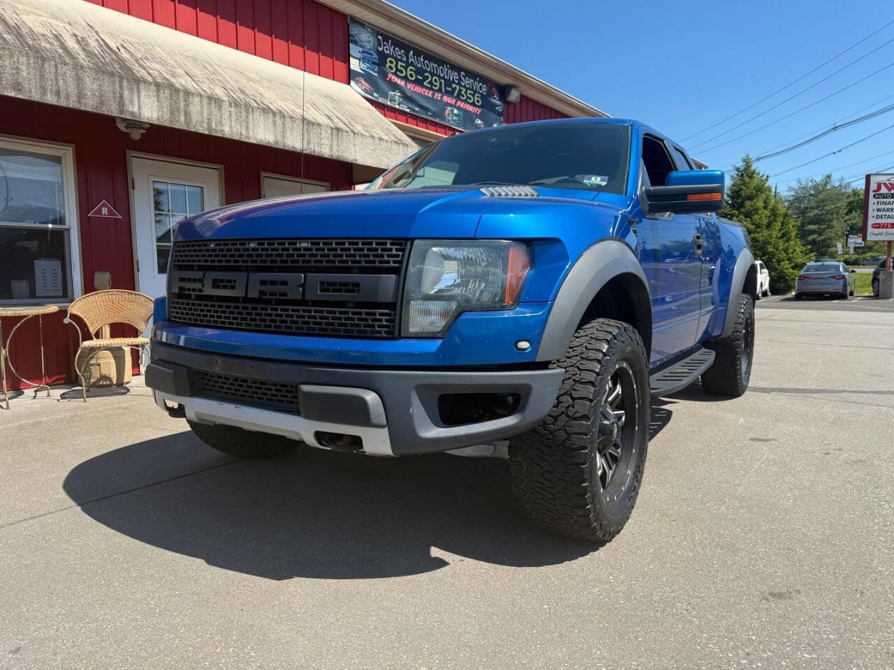 Used 2010 Ford F150 Raptor AWD/4WD image 3