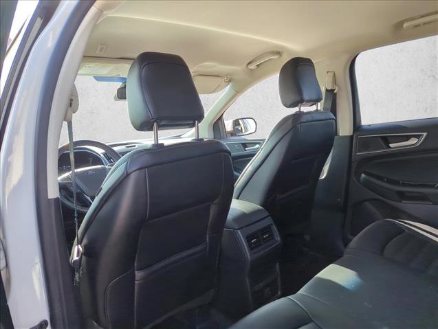Used 2020 Ford Edge SEL image 15