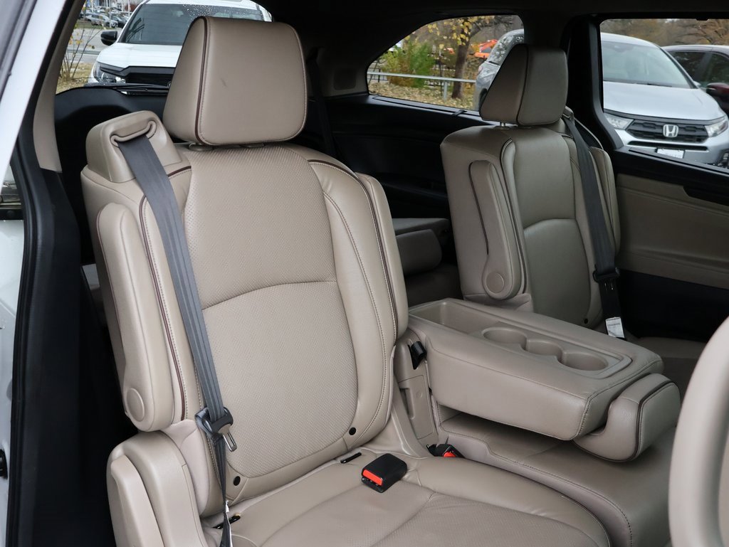 Certified 2023 Honda Odyssey Elite image 12