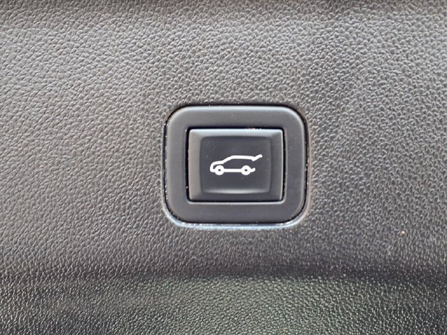 Certified 2023 GMC Yukon AT4 w/ Max Trailering Package AWD/4WD image 8