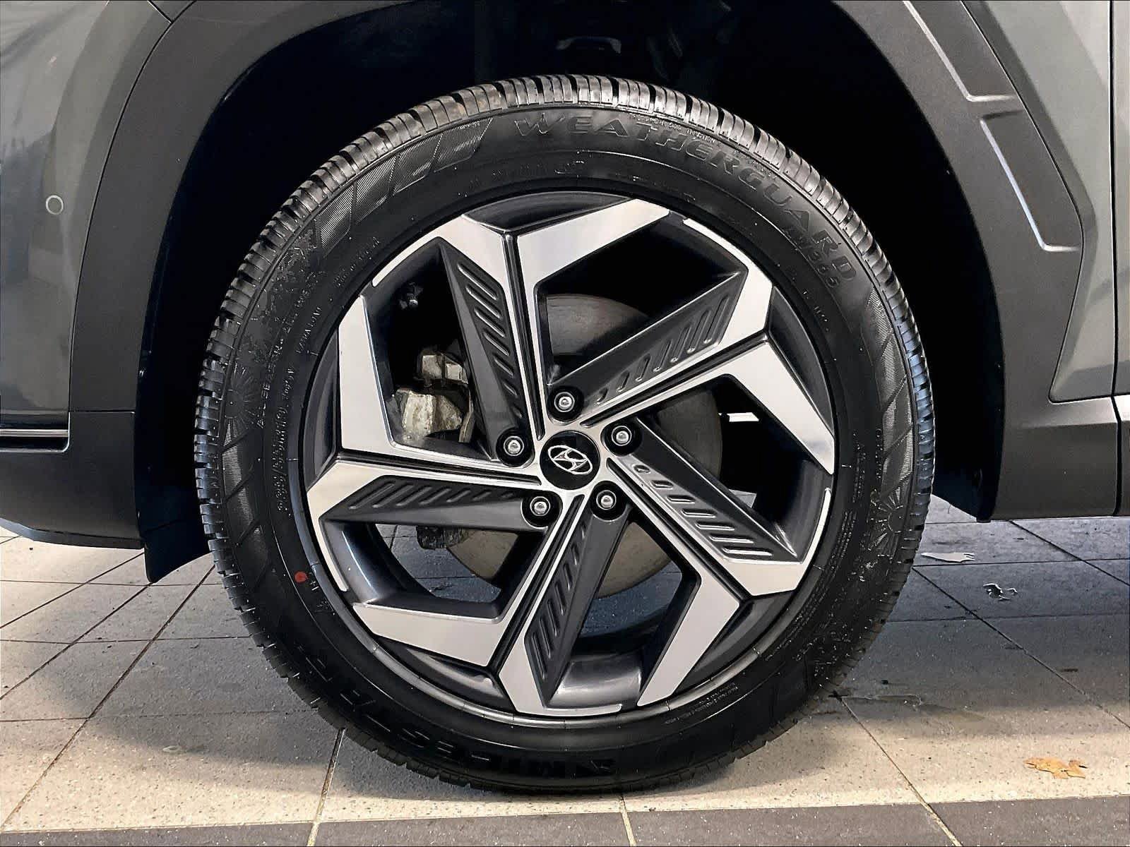 Used 2023 Hyundai Tucson Limited AWD/4WD image 7