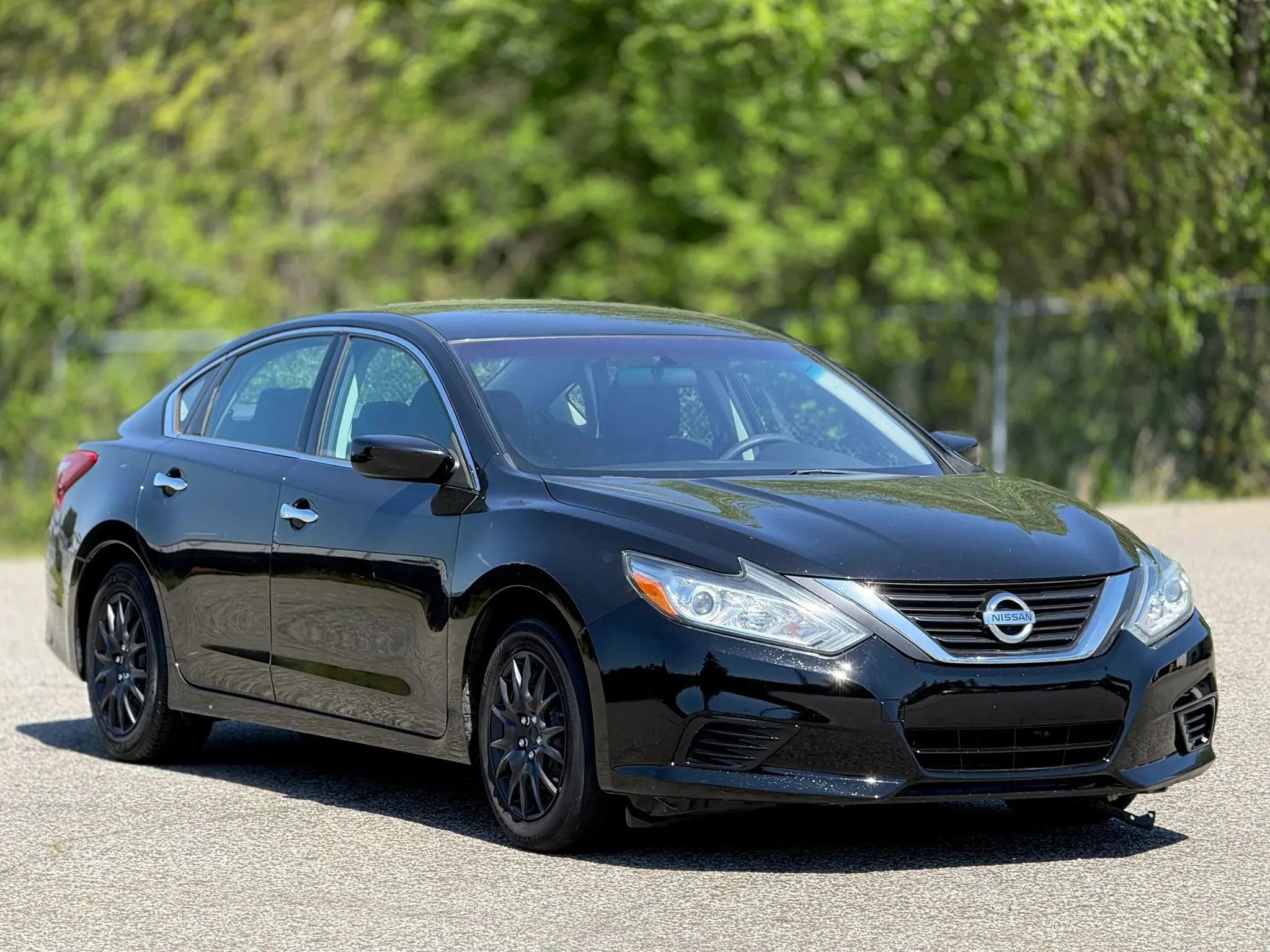 Used 2018 Nissan Altima 2.5 S w/ S Convenience Package FWD image 1
