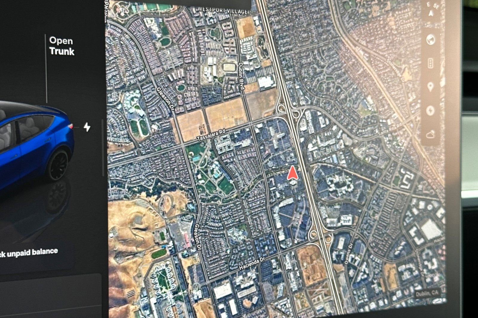 Used 2022 Tesla Model Y Performance image 21