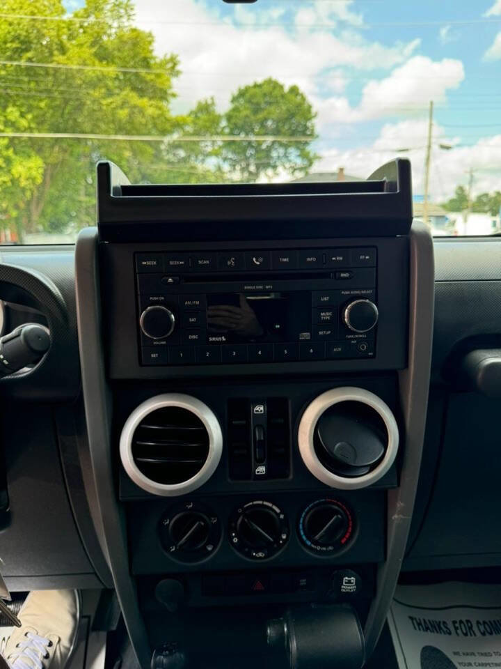 Used 2008 Jeep Wrangler Unlimited Sahara w/ Trailer Tow Group image 23