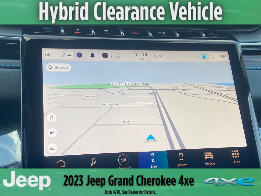 New 2023 Jeep Grand Cherokee Trailhawk w/ Advanced Protech Group II image 29