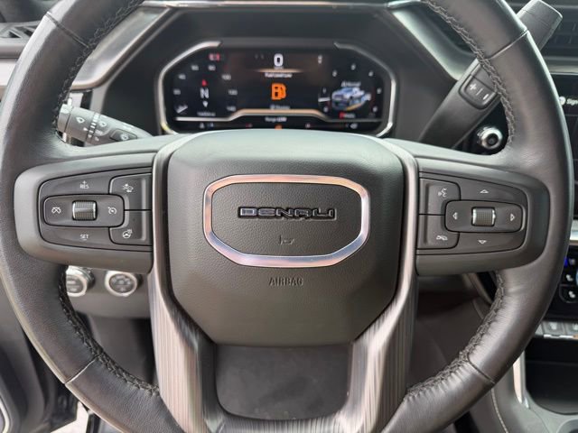 Used 2025 GMC Sierra 2500 Denali Ultimate AWD/4WD image 14