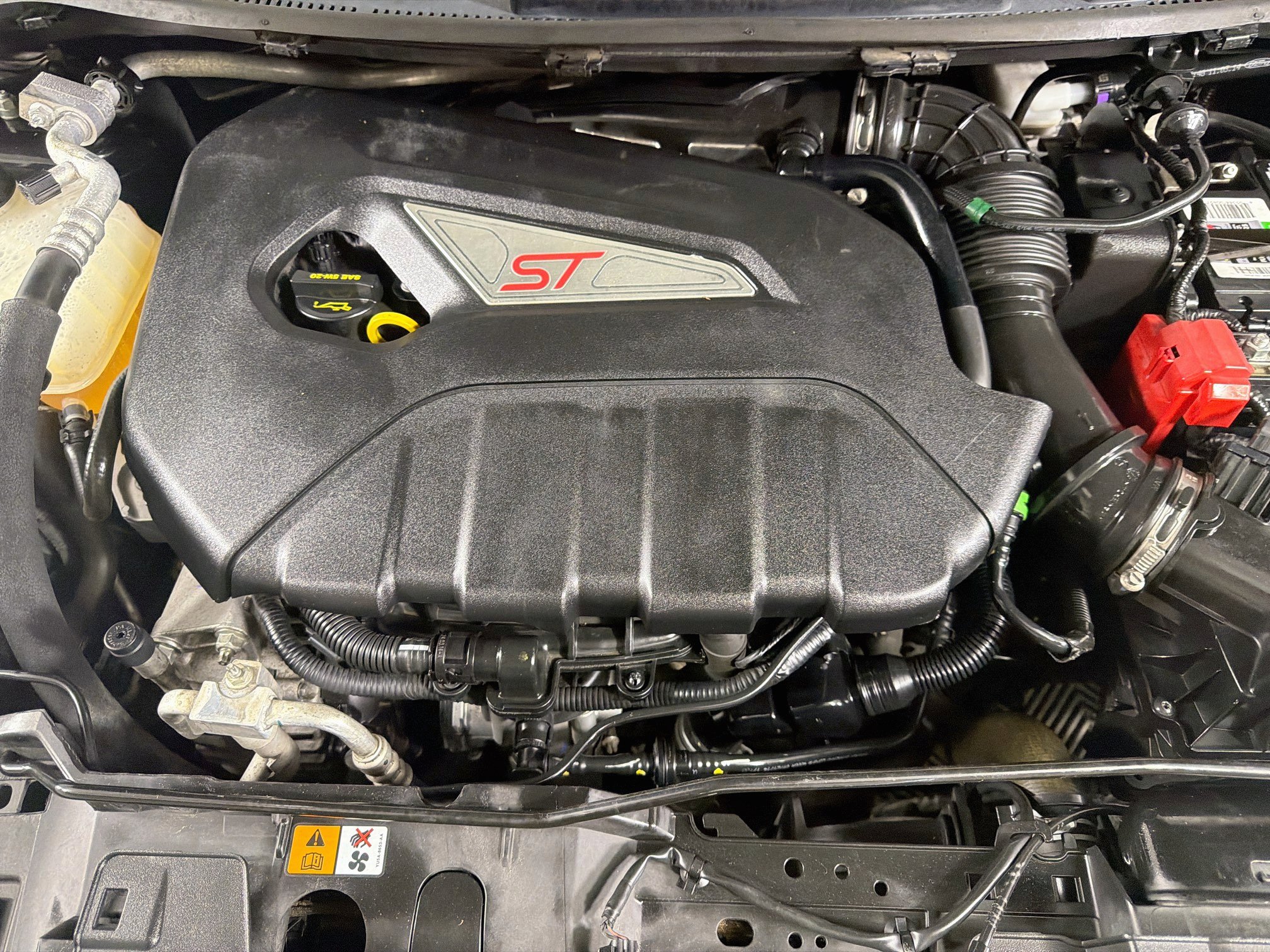 Used 2015 Ford Fiesta ST FWD image 31