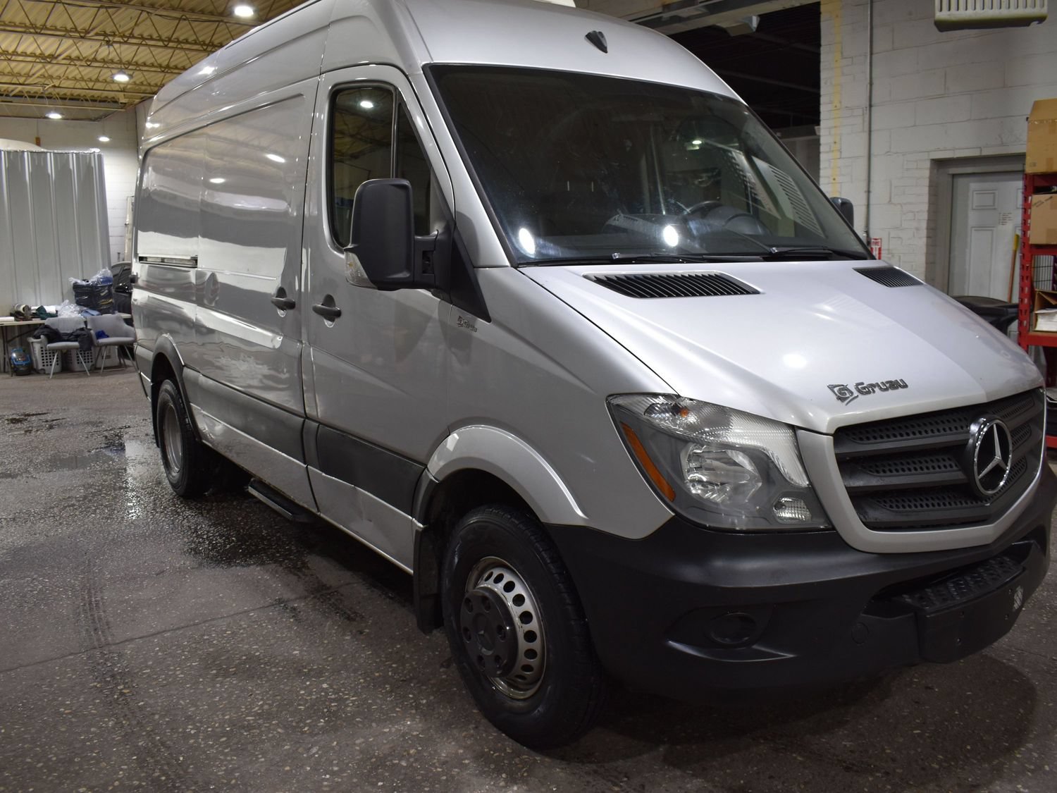 Used 2017 Mercedes-Benz Sprinter 3500 image 1
