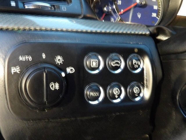 Used 2015 Maserati GranTurismo MC image 26