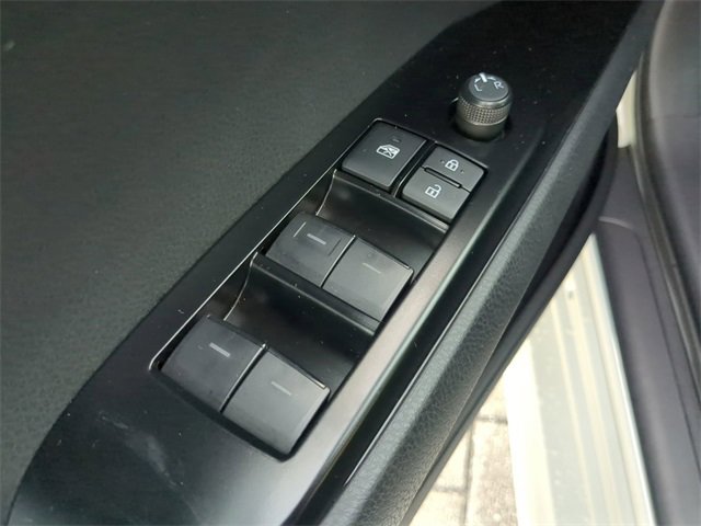 Used 2025 Toyota Camry XSE image 17