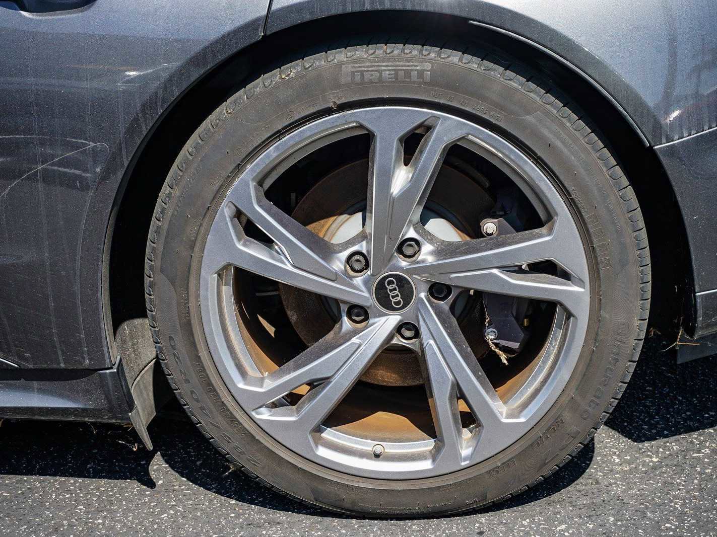 Used 2022 Audi e-tron GT Premium Plus image 10