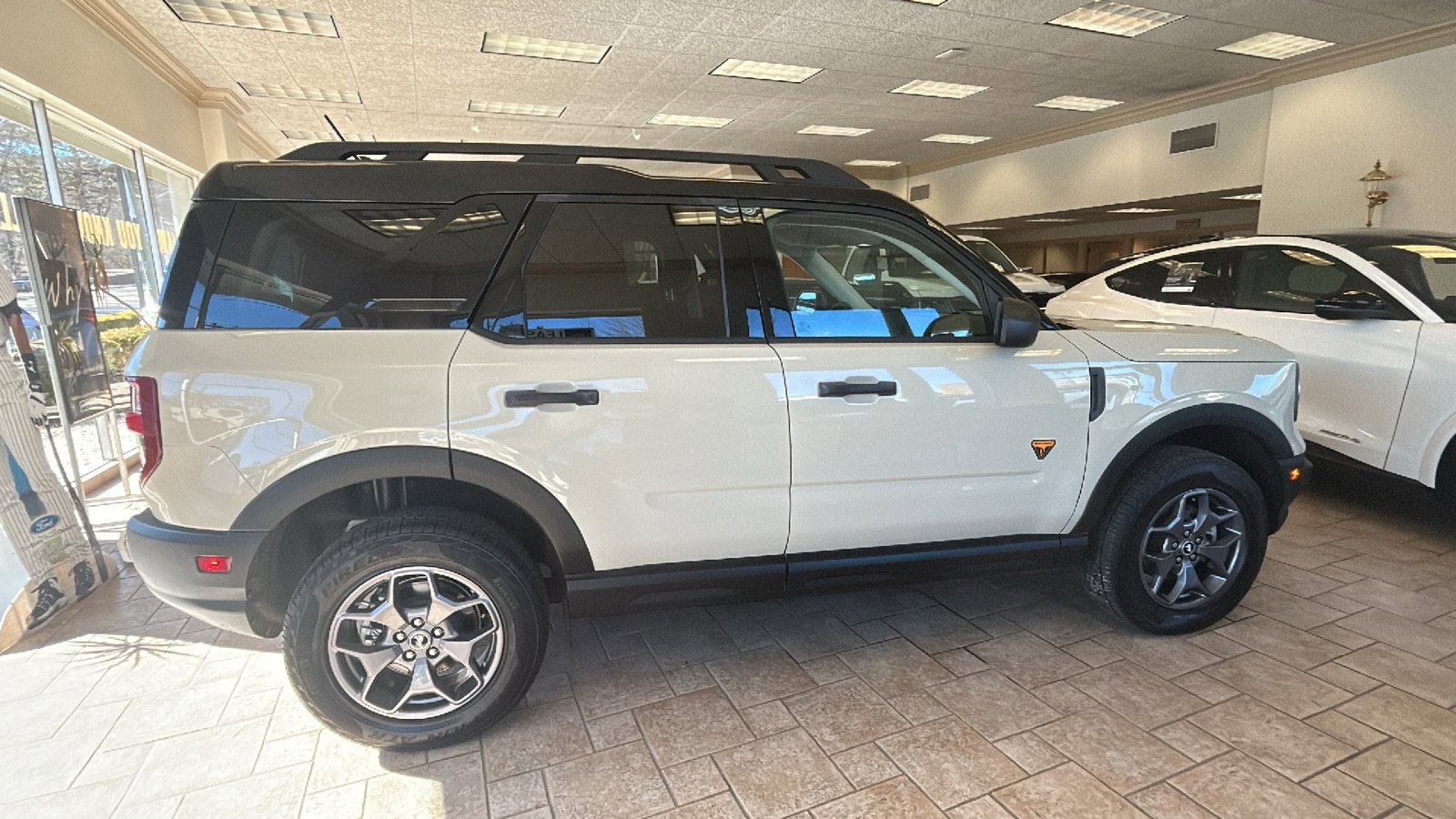 Used 2024 Ford Bronco Sport Badlands AWD/4WD image 8